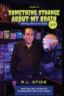 Couverture_There's Something Strange About My Brain