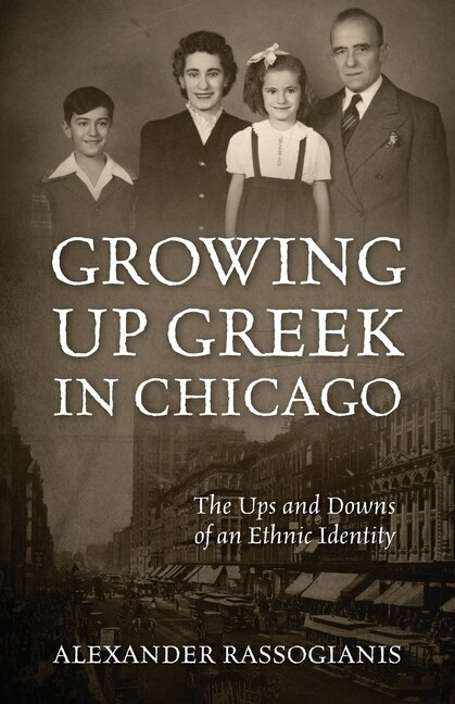 Couverture_Growing Up Greek in Chicago