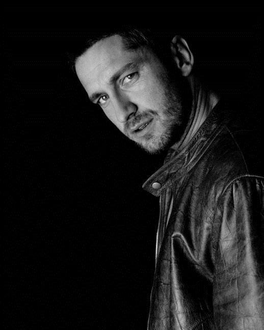 Front cover_Gerard Butler Diary 2018
