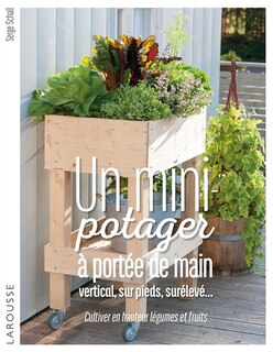 Front cover_Mini potager a portée de main vertical sur pieds