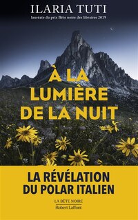 Front cover_À la lumière de la nuit