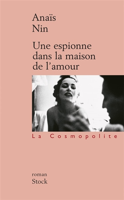 UNE ESPIONNE DANS MAISON