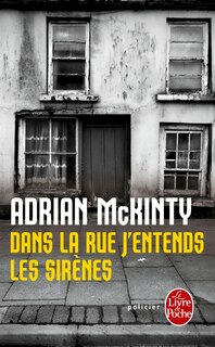 Front cover_Dans la rue j'entends les sirènes
