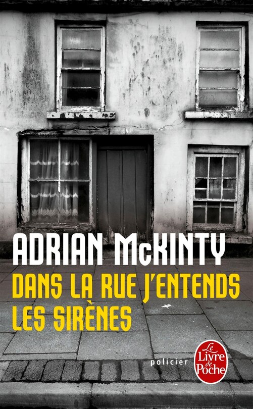 Front cover_Dans la rue j'entends les sirènes