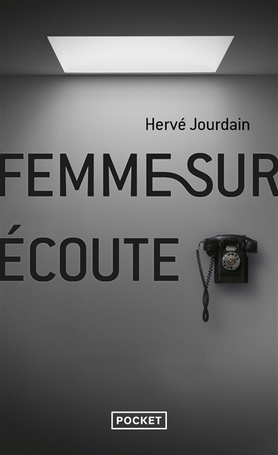 Front cover_Femme sur écoute