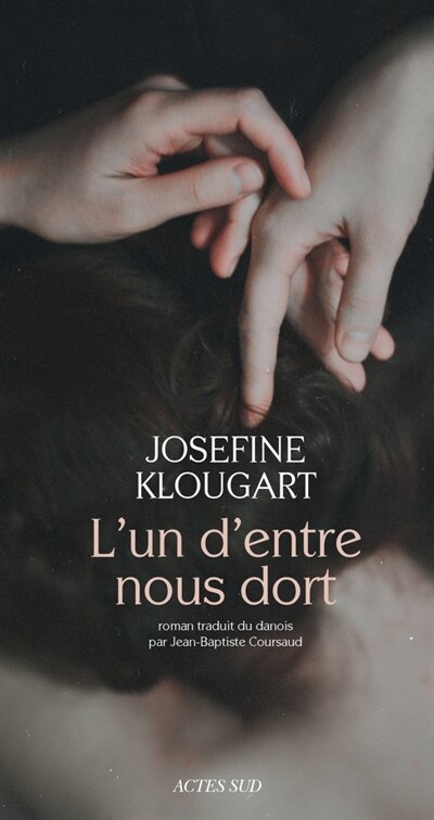 Front cover_L' un d'entre nous dort