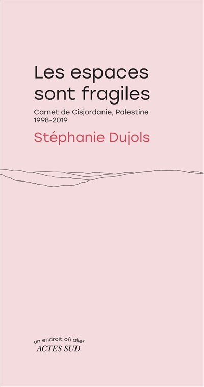 Front cover_Les espaces sont fragiles
