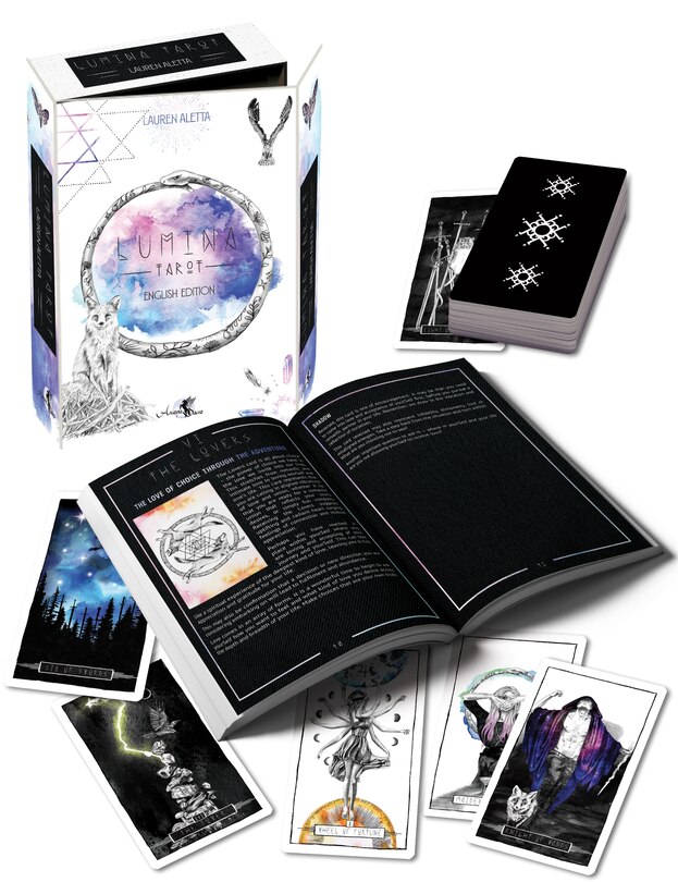 Front cover_Lumina Tarot