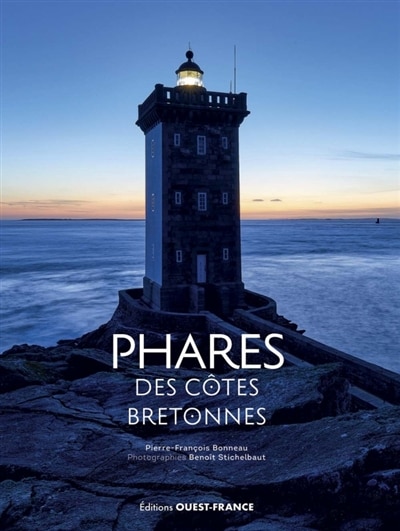 Front cover_Phares des c&ocirc;tes bretonnes