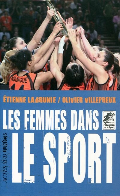 Front cover_Les femmes dans le sport
