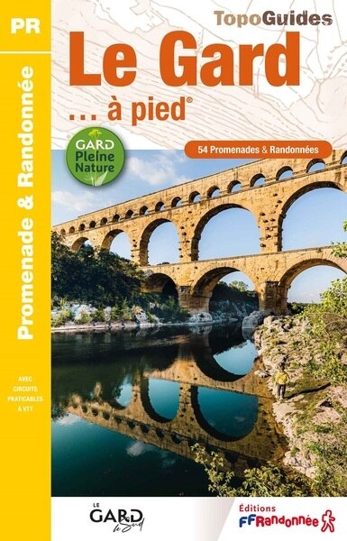 Front cover_Le Gard... à pied