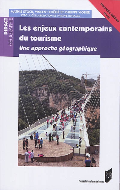 Front cover_Les enjeux contemporains du tourisme