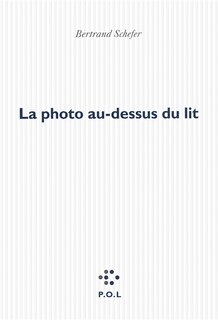 Front cover_La photo au-dessus du lit