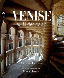 Front cover_Venise au fil des palais