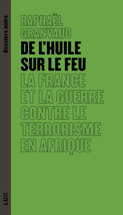 Couverture_De l'huile sur le feu