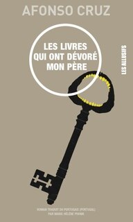 Front cover_Les livres qui ont dévoré mon père : l'étrange et magique histoire de Vivaldo Bonfim