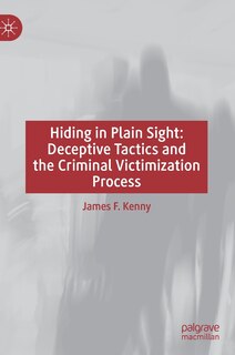 Couverture_Hiding In Plain Sight