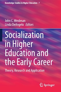 Couverture_Socialization In Higher Education And The Early Career