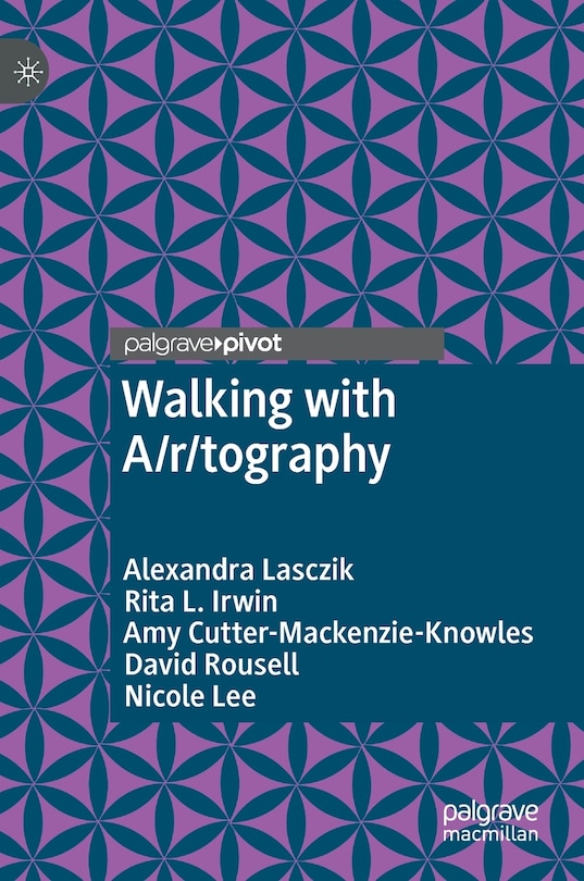 Couverture_Walking With A/r/tography