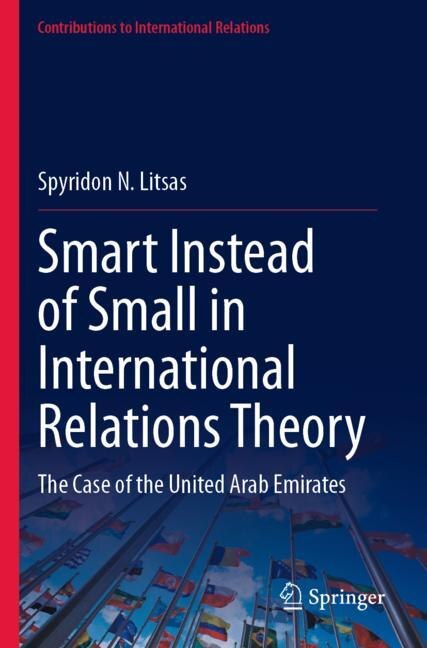 Couverture_Smart Instead of Small in International Relations Theory