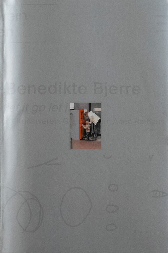 Front cover_Benedikte Bjerre: Let It Go