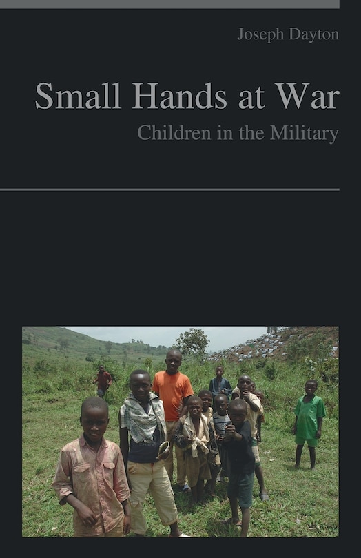 Couverture_Small Hands at War