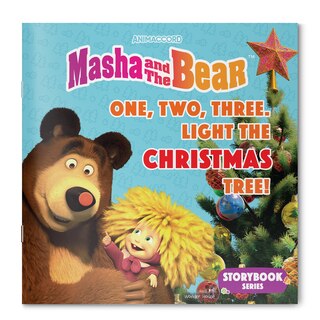 Couverture_Masha and the Bear: One, Two, Three. Light the Christmas Tree