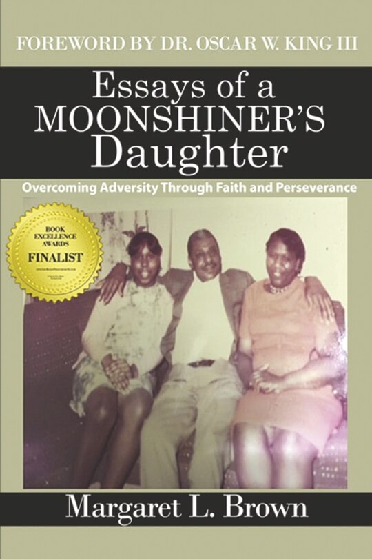 Couverture_Essays of a Moonshiner's Daughter