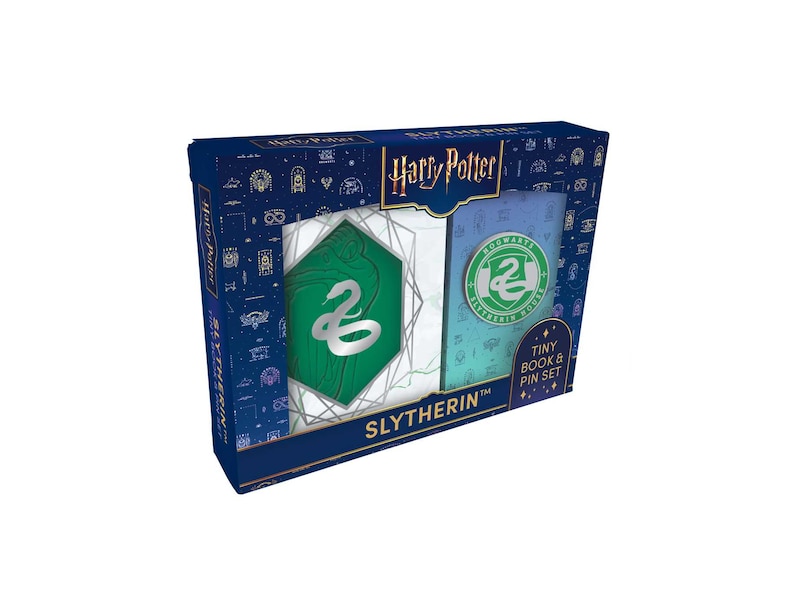 Front cover_Harry Potter: Slytherin Tiny Book and Pin Set