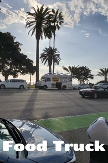 Front cover_Food Truck