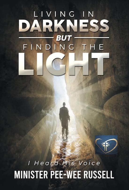 Couverture_Living in Darkness But Finding the Light