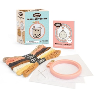Couverture_Smoko Friends Cross-Stitch Kit