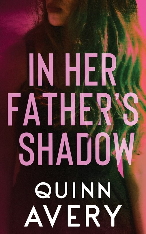 Couverture_In Her Father's Shadow