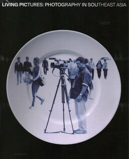 Front cover_Living Pictures