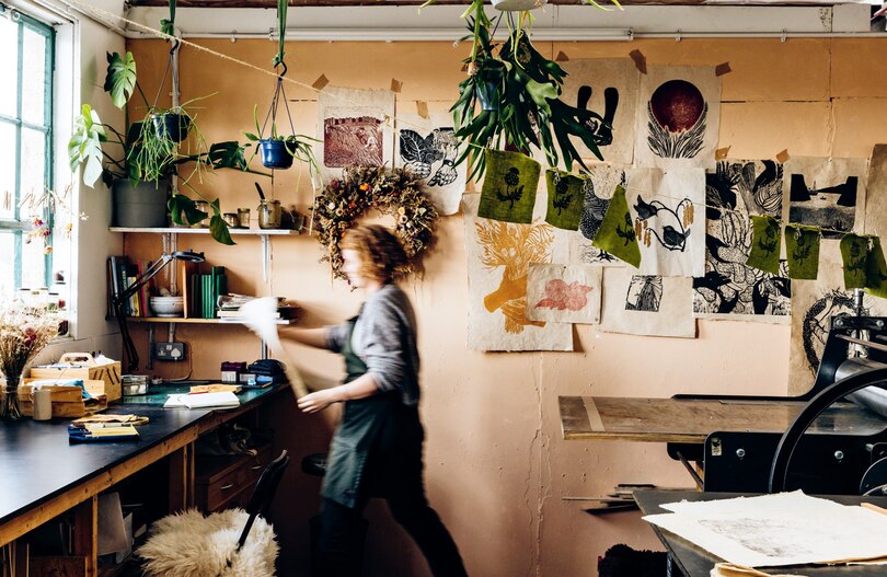 Sample content 2_Botanical Block Printing: A creative step-by-step handbook to make art inspired by nature