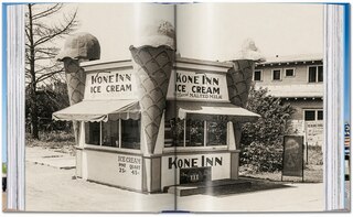Sample content 5_California Crazy. American Pop Architecture. 45th Ed.