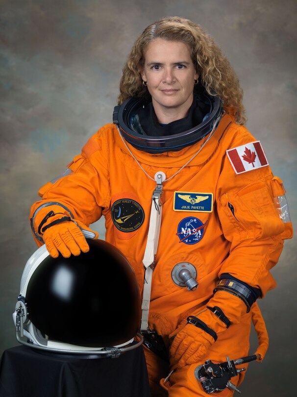 Sample content 3_Canadian Women In The Sky