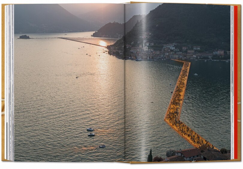 Aperçu du contenu 3_Christo and Jeanne-Claude. 40th Anniversary Edition