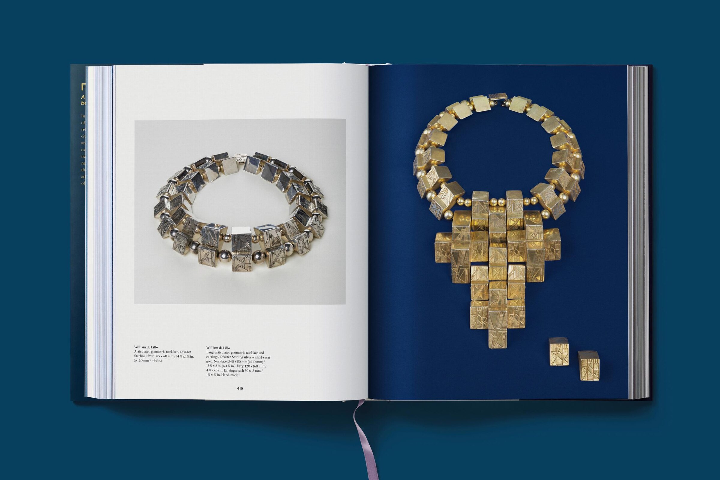 Costume Jewelry Book By Carol Woolton,maria Luisa Frisa, ('tc