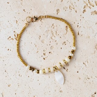 Aperçu du contenu 5_Craft Maker Beaded Bracelets Kit