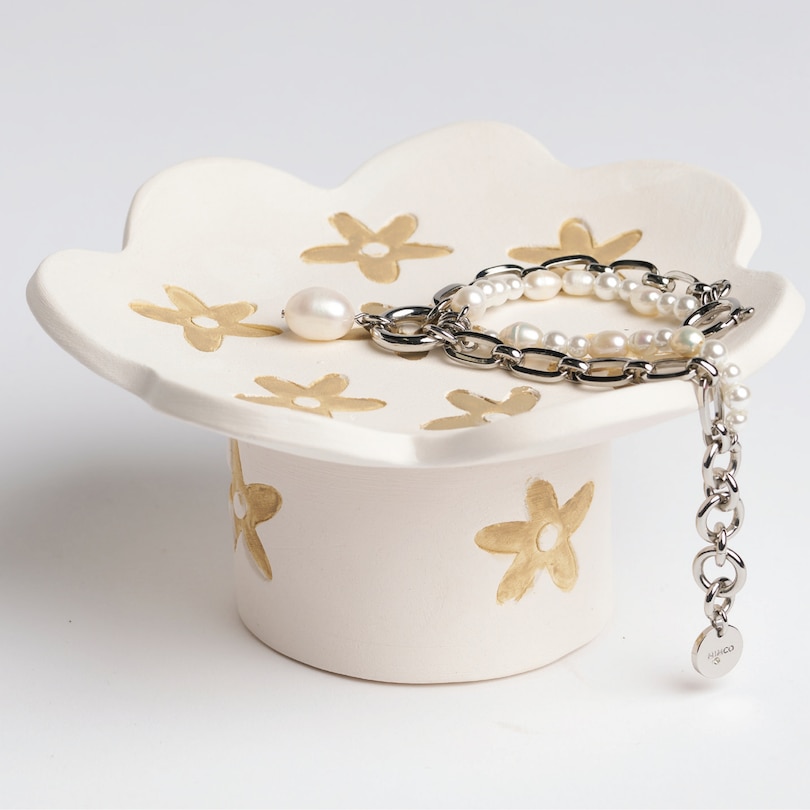 Sample content 4_Craft Maker Classic Textured Pottery Kit