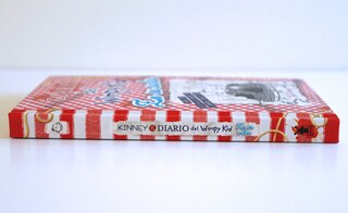 Sample content 3_Diario del Wimpy Kid 19. En su salsa / Diary of a Wimpy Kid #19. Hot Mess