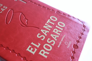 Sample content 5_El Santo Rosario: Libro de oraciones católicas (edición de regalo) / Holy Rosary: Book of Catholic Prayers (Gift Edition)