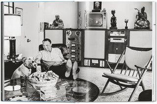 Sample content 3_Gay Talese. Phil Stern. Frank Sinatra Has a Cold