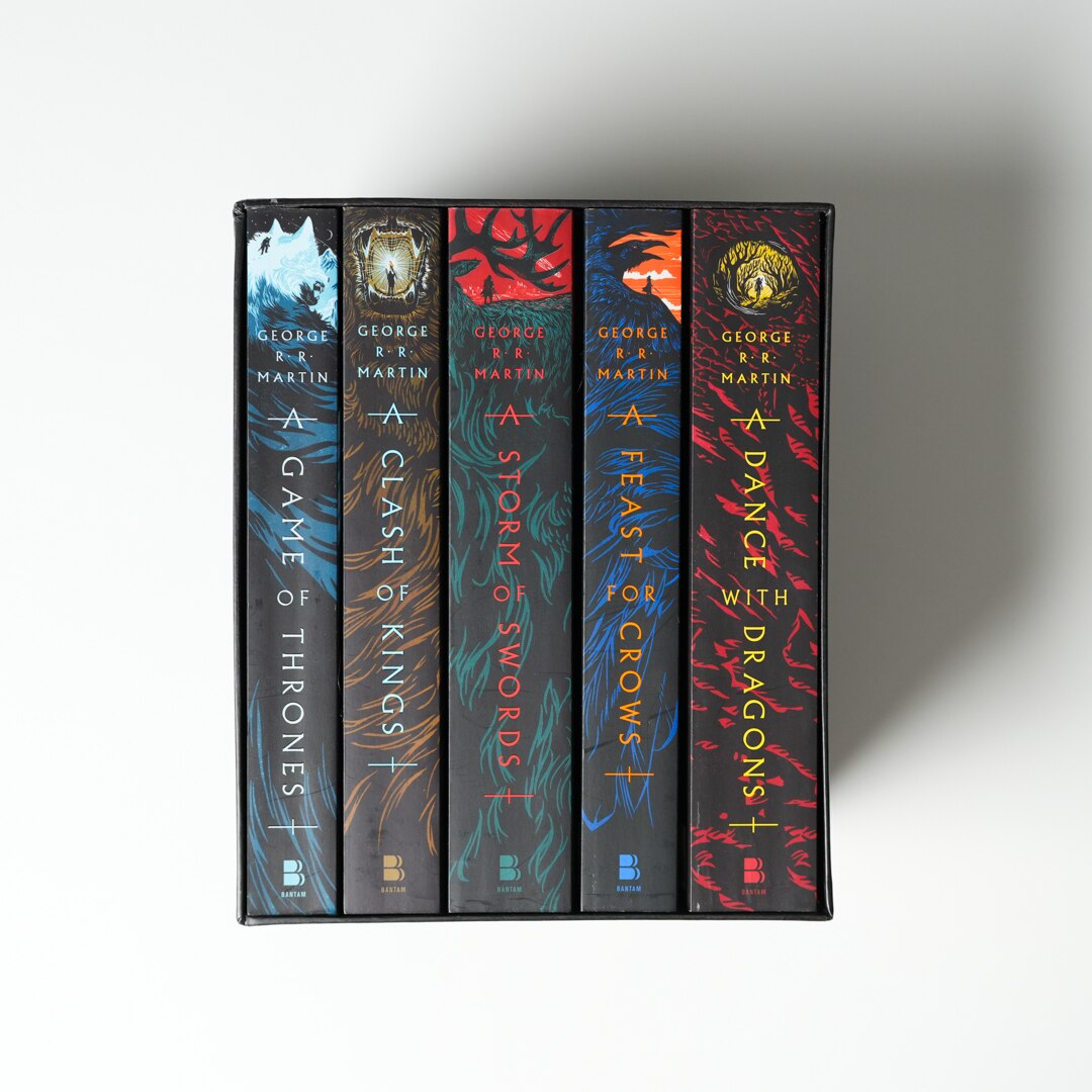 George R. R. Martin's A Game Of Thrones 5-book Boxed Set