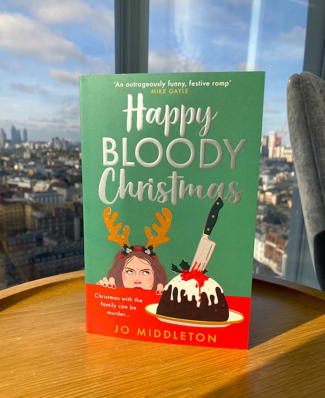 Aperçu du contenu 2_Happy Bloody Christmas (Happy Bloody Christmas, Book 1)