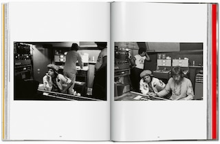 Sample content 2_Harry Benson