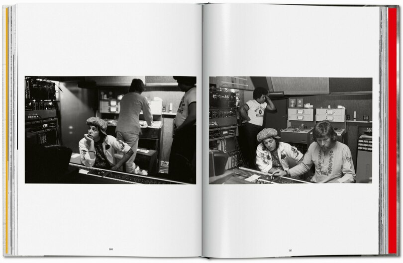 Sample content 2_Harry Benson