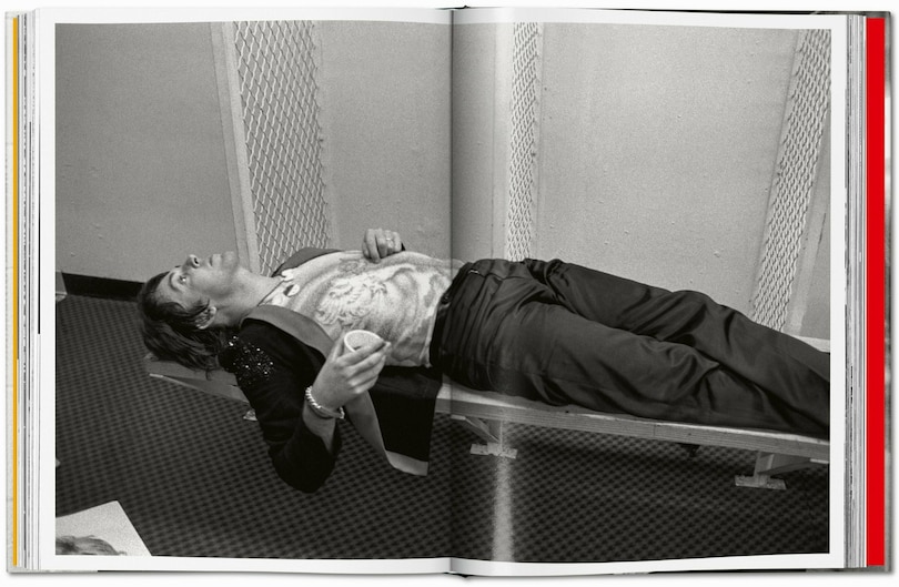 Sample content 4_Harry Benson