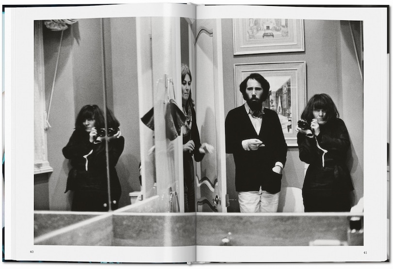 Sample content 5_Helmut Newton & Alice Springs. Us and Them